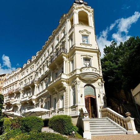 Spa Hotel Anglicky Dvur Karlowe Wary Zewnętrze zdjęcie