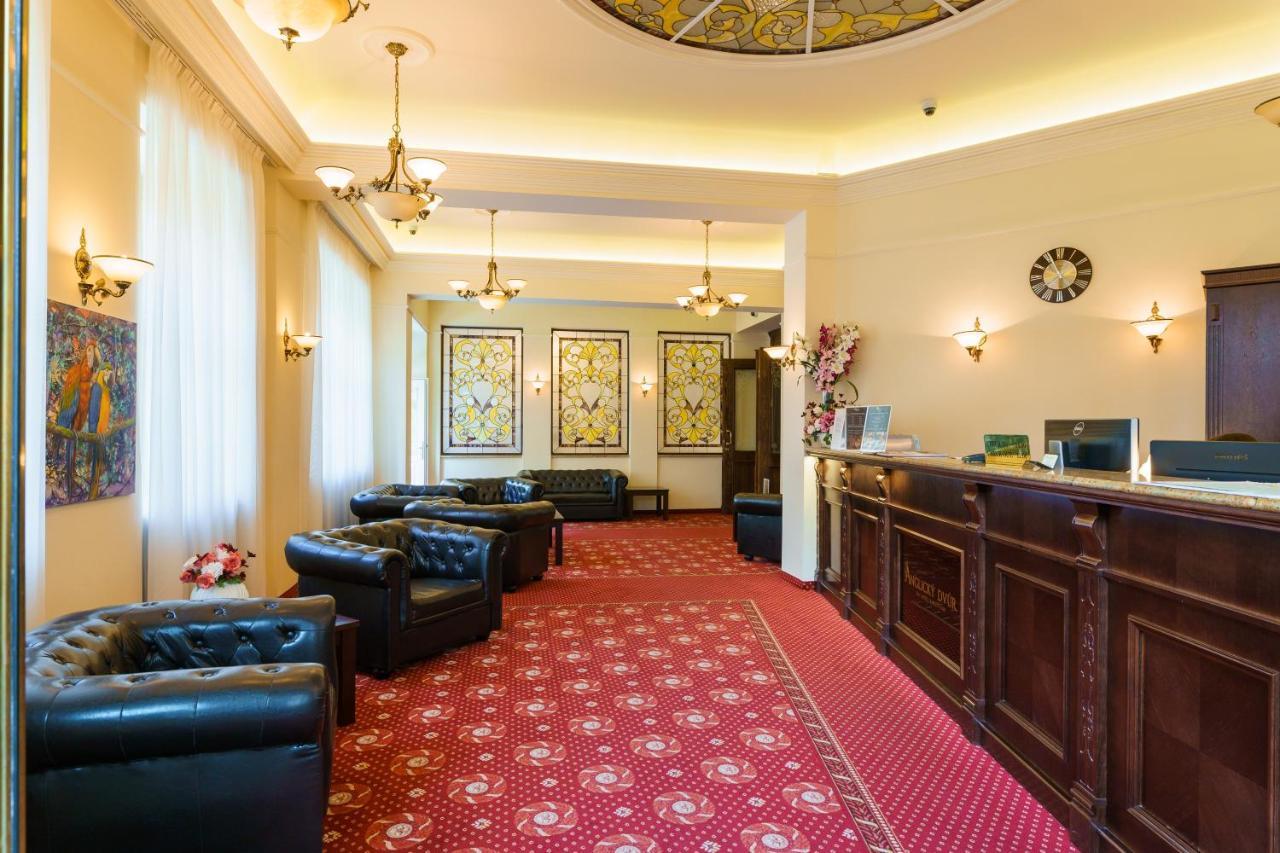 Spa Hotel Anglicky Dvur Karlowe Wary Zewnętrze zdjęcie