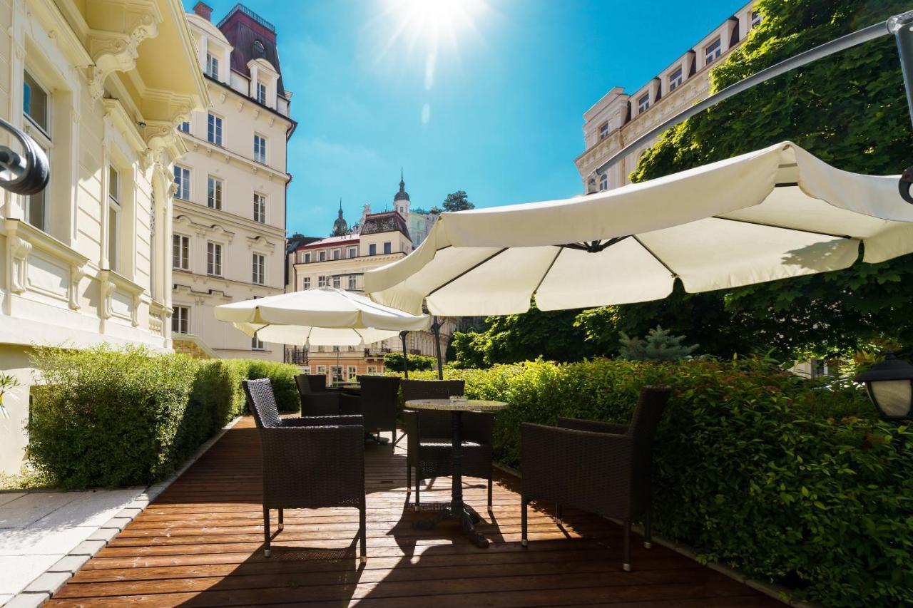 Spa Hotel Anglicky Dvur Karlowe Wary Zewnętrze zdjęcie